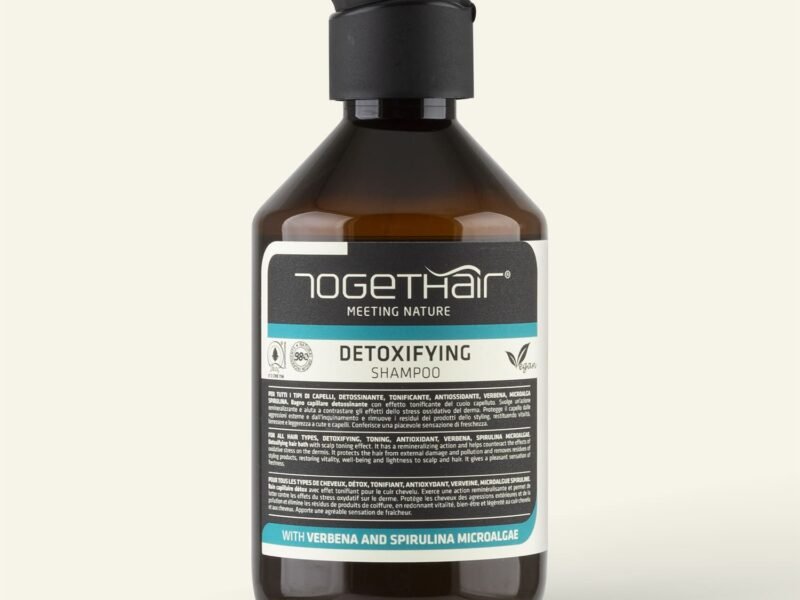 DETOXIFYING SHAMPOO